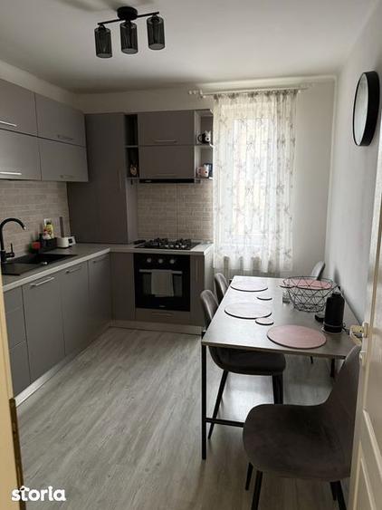 Inchiriez apartament 2 camere (loc de parcare inclus) - 3