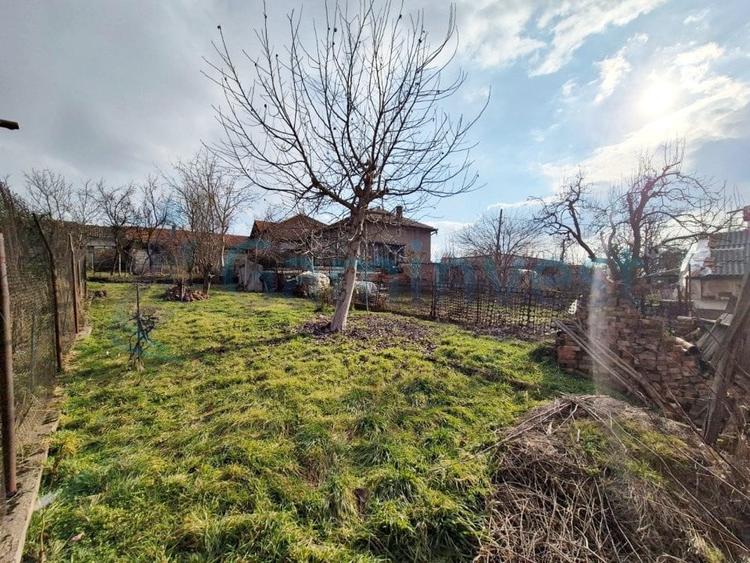 Casă individuală cu 5 camere cu Canalizare în Gării
