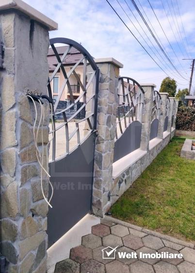 Casă individuală cu 5 camere cu Garaj în Iara