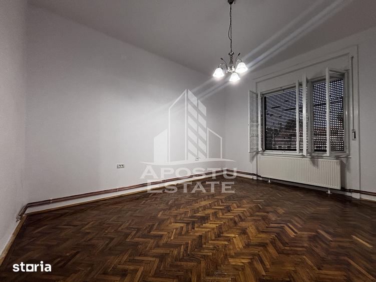 Apartament cu 3 camere în Iosefin