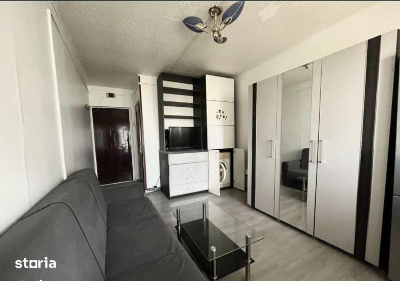 Garsonieră decomandată în Alexandru cel Bun