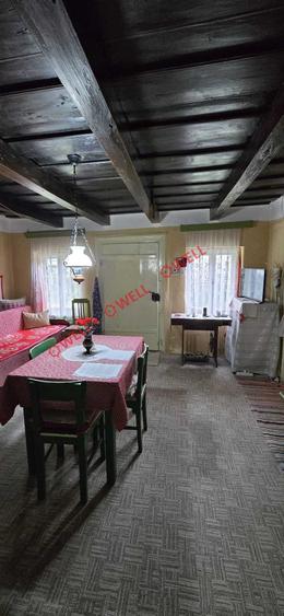 Casă cu 4 camere cu Teren 3800 Mp în Aita Mare