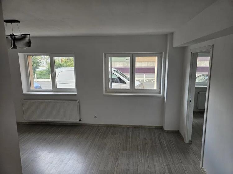 Apartament cu 2 camere decomandat, mobilat în Theodor Pallady