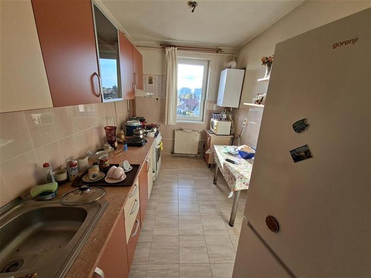 Apartament cu 4 camere semidecomandat în Gheorgheni