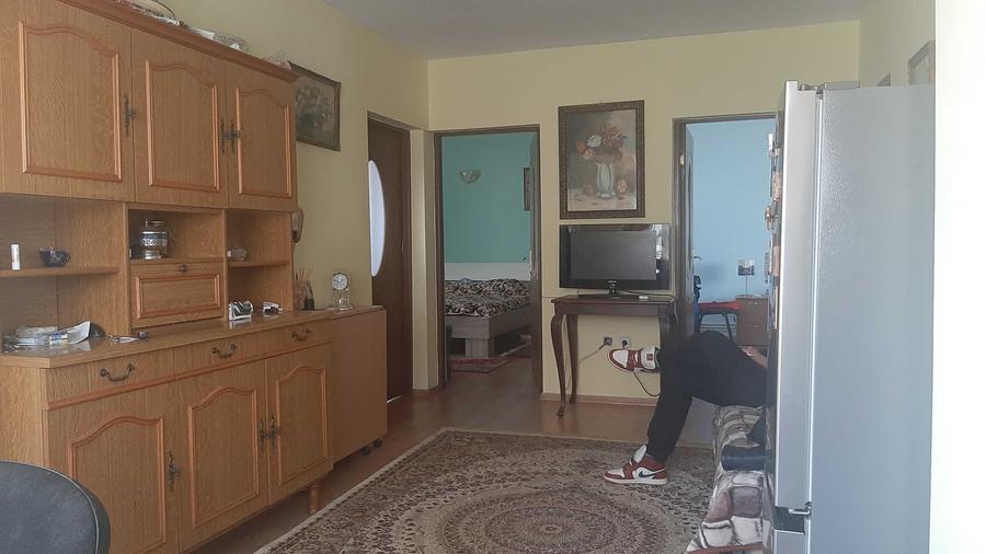 Casa de vanzare in centrul orasului Eforie Nord - 3