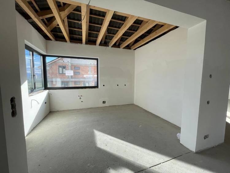 Casa pe un singur nivel - single - 123 mp utili - Sura Mare - 4