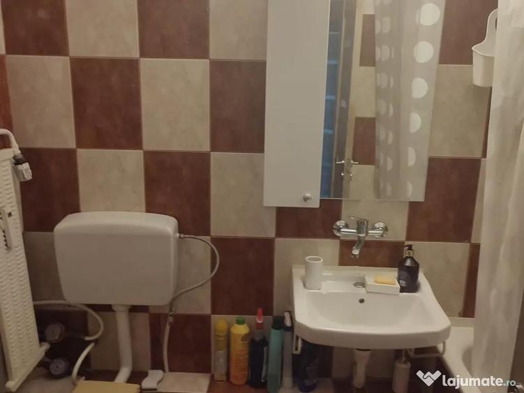 Inchiriez garsoniera spatioasa, utilata, langa Parcul Sebastian, 13 septembrie - 4