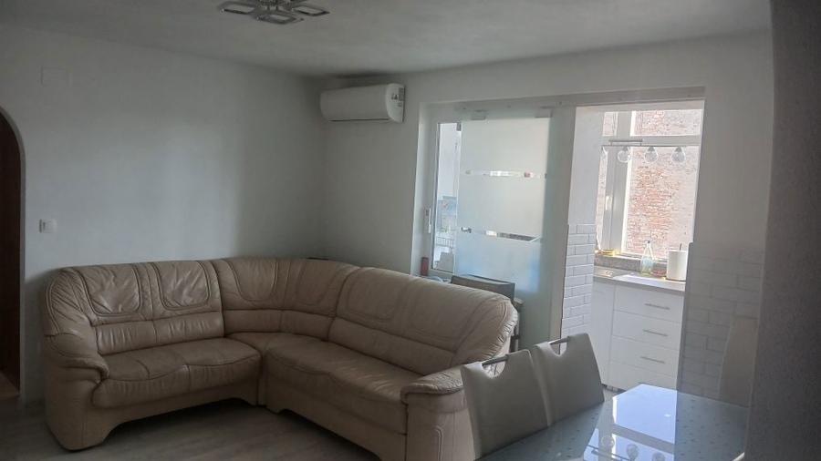 Vand apartament str. Libertatii nr 8 - 3