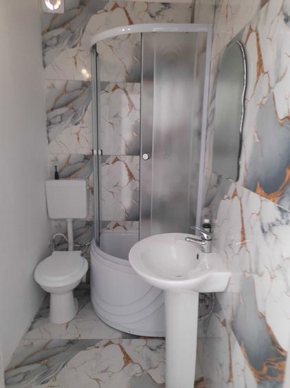 Vanzare garsoniera 22mp, proaspat renovata, cu dormitor, baie cu dus, bucatarie 3mp. - 2