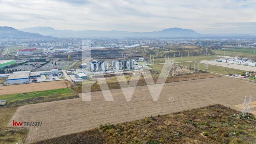 Teren  intravilan de vanzare Triaj - 8