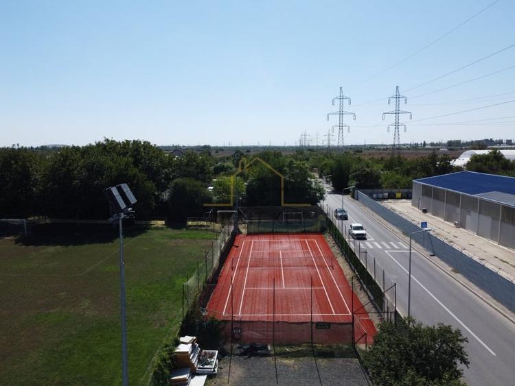 Baza sportiva complet functionala - Drumul Bercenarului, Sector 4 - 9