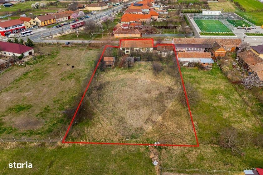 Teren generos de 3.105 mp cu constructie, pozitie centrala Galsa - 1