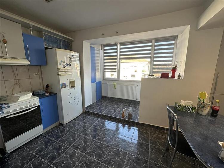 APARTAMENT 4 CAMERE | 2 BAI | TIP D | ZONA ROGERIUS | ORADEA - 5