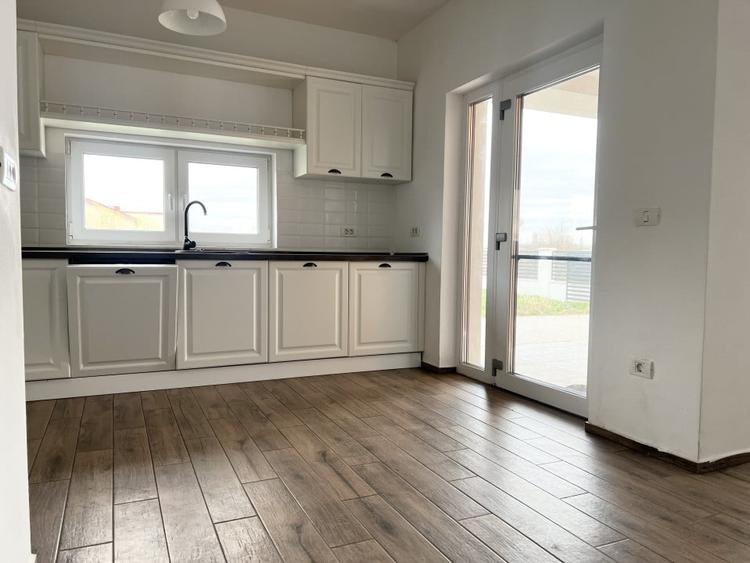 Casa individuala, 166mp utili, 640mp teren, 2 fronturi, Nou -  Sacalaz - 15