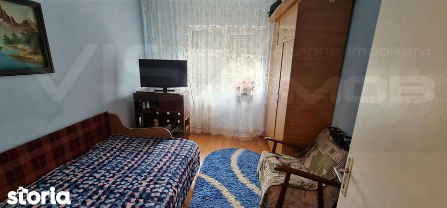 Apartament 3 camere - Zona de jos -Etaj 2 - 3