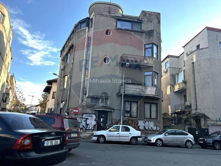 Apartament cu 2 camere nedecomandat în Dacia Apartament cu 2 camere nedecomandat în Dacia