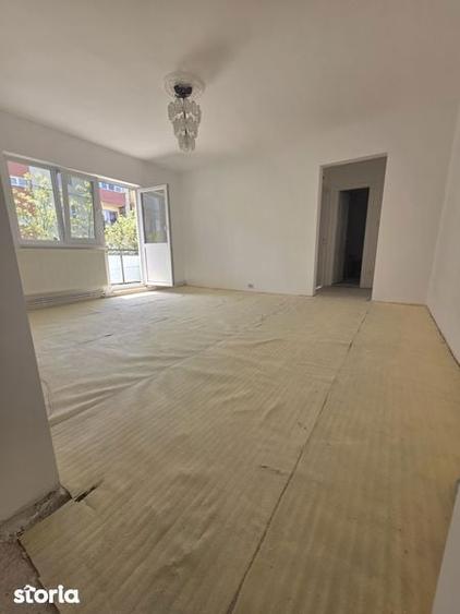 Apartament 3 camere etajul 2 renovat - 5
