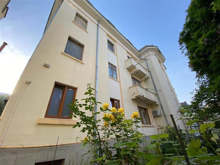 Vanzare cladire D+P+3 Foisorul de Foc | consolidat 2007-2015 - 1