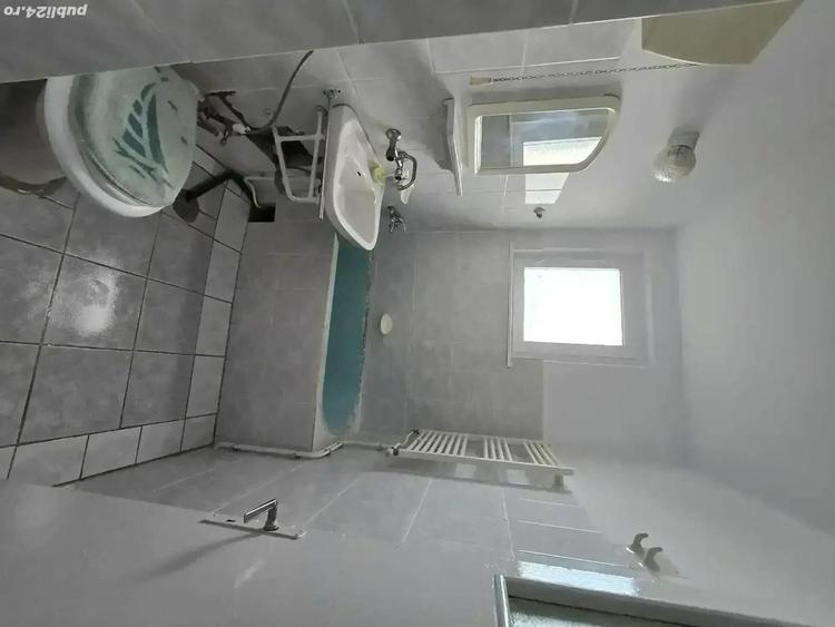 Vand apartament Hunedoara. - 2