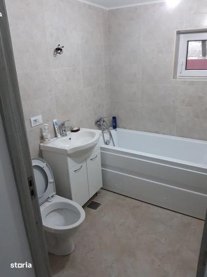 Vand casa la tara complet renovata si utilata in sat Prisacani - 2