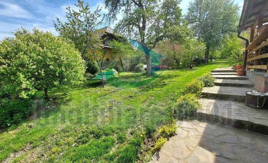 Curtuiusu Mare, casa 4 camere, suprafata utila 105 mp, teren 2431 mp - 2