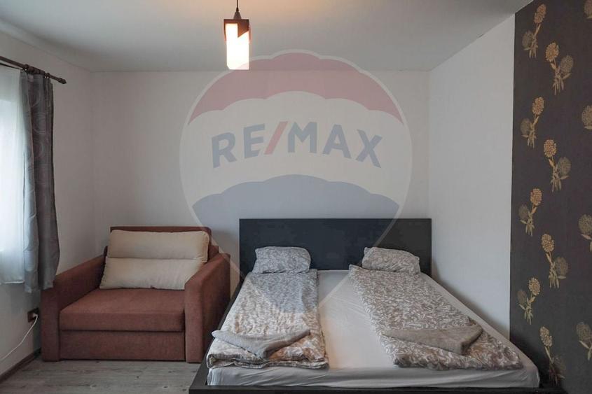 Casă de vânzare zona Bratca, 5 camere, 12 375 teren - 7