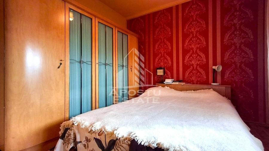 Apartament 4 camere decomandat zona Centrala - 4