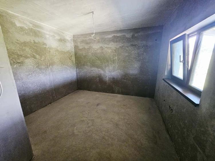 Vilă luminoasă, 4 camere, cu teren generos – Com. Plopu - 52