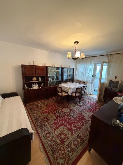 Apartament de inchiriat,2 camere vis-a-vis de Sala Polivalenta - 4