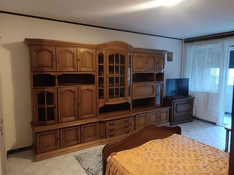 Inchiriez garsoniera in spatele liceului Iulia Hasdeu - 2