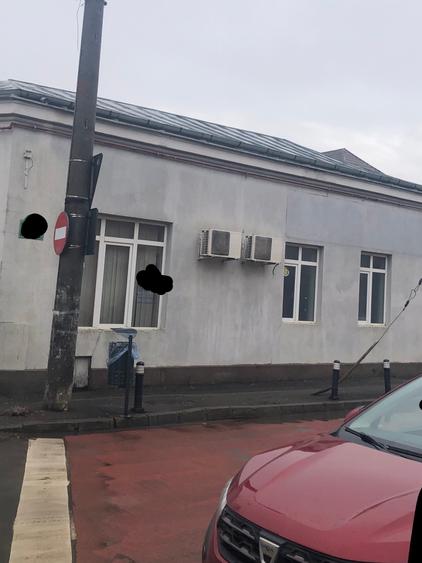 Călărași Închiriez casa Individuala parter 430 mp curte 100 mp centrală proprie - 10