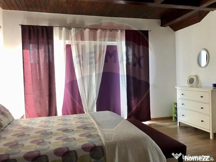 Casă cu 5 camere cu Teren 700 Mp în Tăuții de Sus