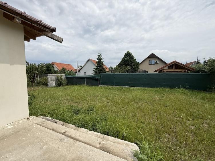 Casa de vanzare in Oradea , strada Saturn - 1