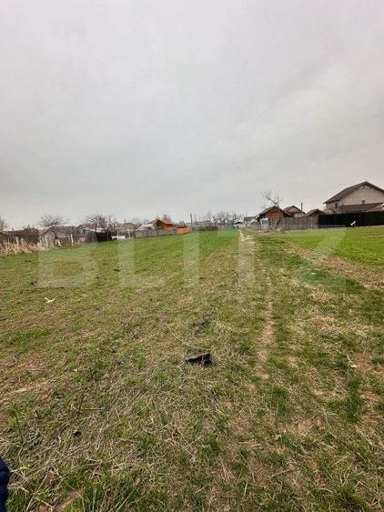 Teren intravilan, 1800 mp, zona Comuna Leu - 1