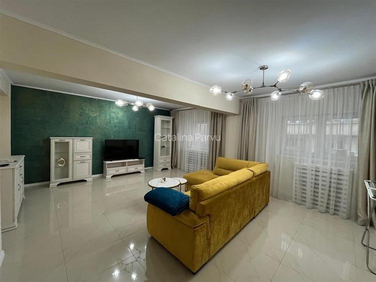 Apartament cu 2 camere decomandat, mobilat în Decebal Apartament cu 2 camere decomandat, mobilat în Decebal