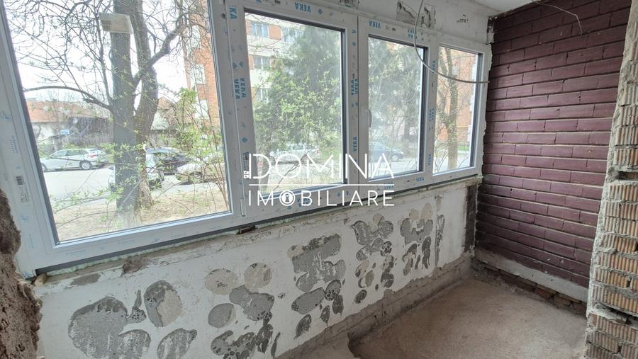 Vânzare apartament 3 camere, în Tg. Jiu, str. Nicolae Bălcescu - zonă centrală - 3