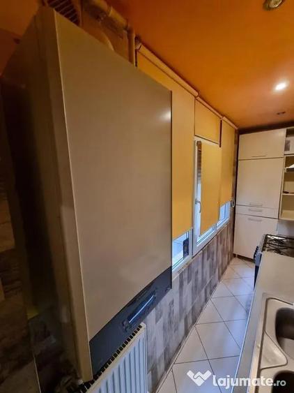 Soveja eden-apartament 4 camere decomandat etaj 1 - 5