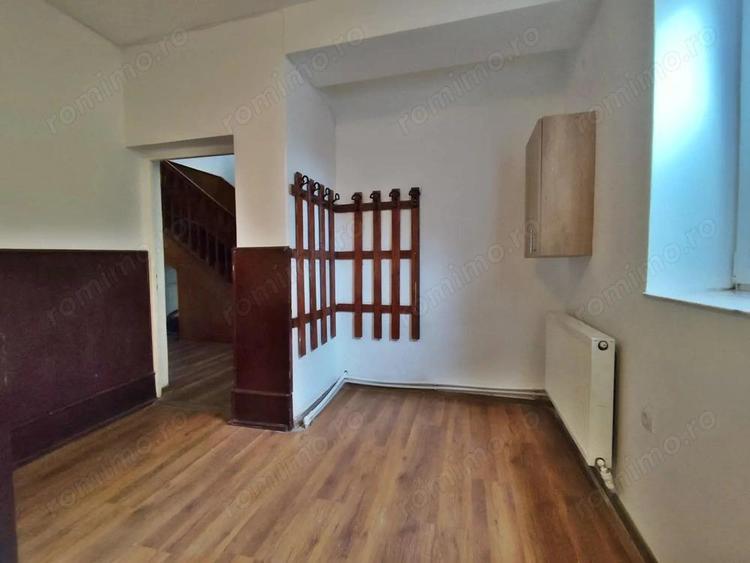 Chirie casa P+1 ultracentral Oradea pentru locuit sau spatiu birou - 28
