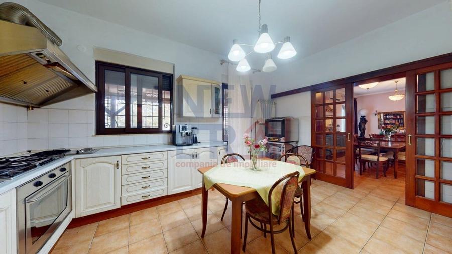 De vanzare vila eleganta P+1 si constructii anexe Petresti-Corbeanca - 6
