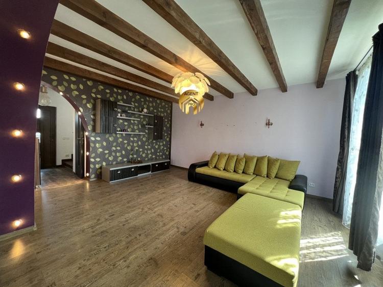 Doua vile individuale in aceeasi curte - 650mp teren - 2