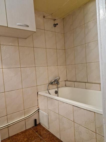 Garsoniera 21 mp - zona CET - 32.000 euro negociabil (Cod E8) - 5