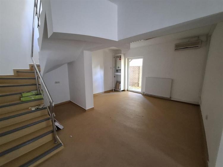 Casa D+P+2 E Elisabetin-Balcescu 7 locuri de parcare birouriclinicaetc - 7