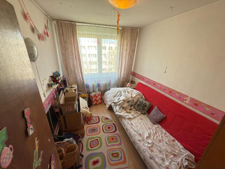 Apartament 4 camere, Ozana, langa scoala nr.116, doua bai, boxa in acte. - 10