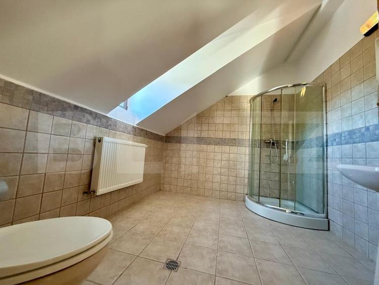 Casa P+2 in Predeal, Cioplea – vedere spre partia Clabucet si Crucea Caraiman - 11