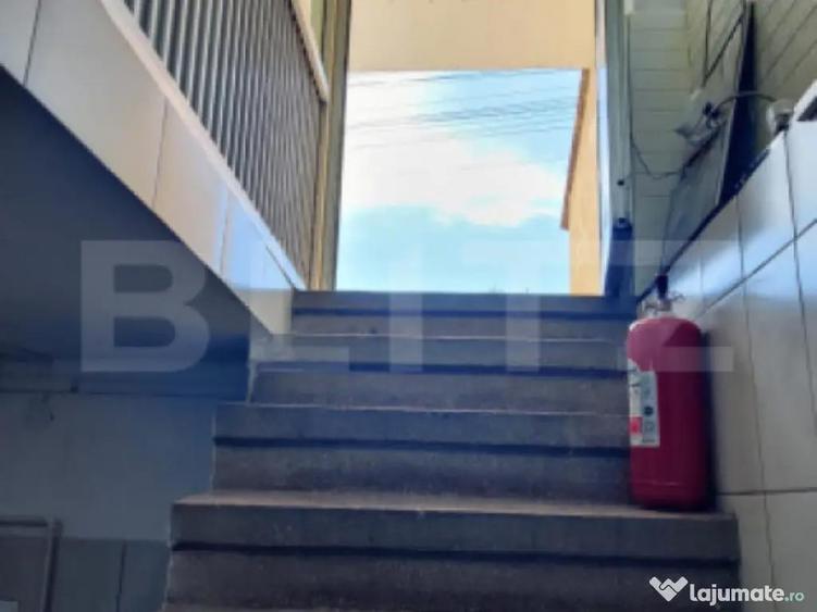 Spatiu comercial, 50 mp, zona Micro 3 - 5