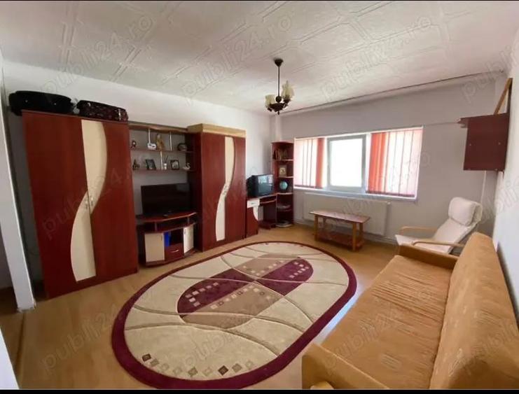 Apartament cu 3 camere de inchiriat in Calimanesti Valcea - 9