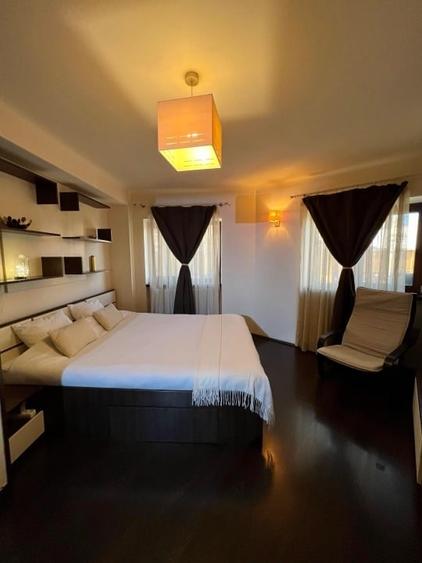 Apartament 2 camere • Parc Carol • 11 iunie • Bloc interbelic • Ocazie rară - 1