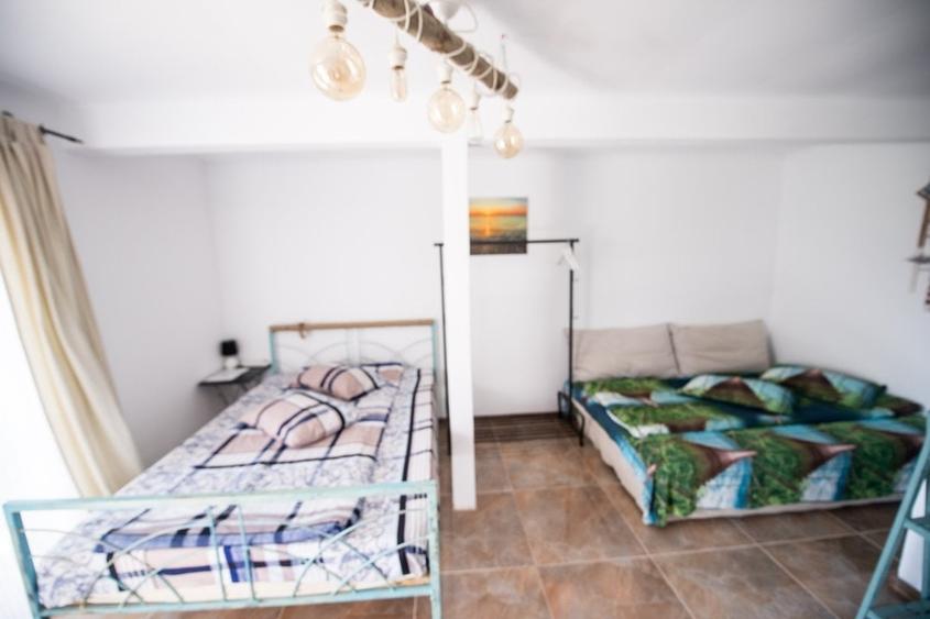 Exclusiv! Pensiune 6 camere - Vama Veche - Centru - 239.000 euro  (Cod E8) - 13