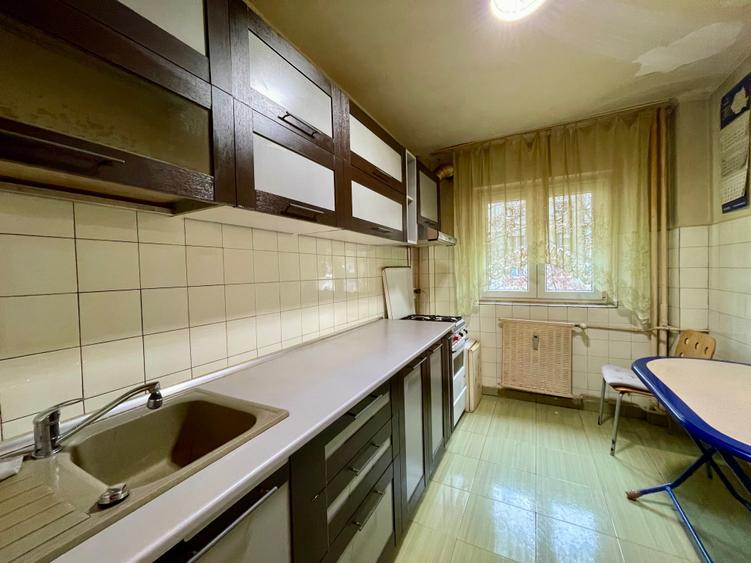 Vanzare 2 camere 50 mp, bloc 1980 - Militari, metroul Gorjului - 6