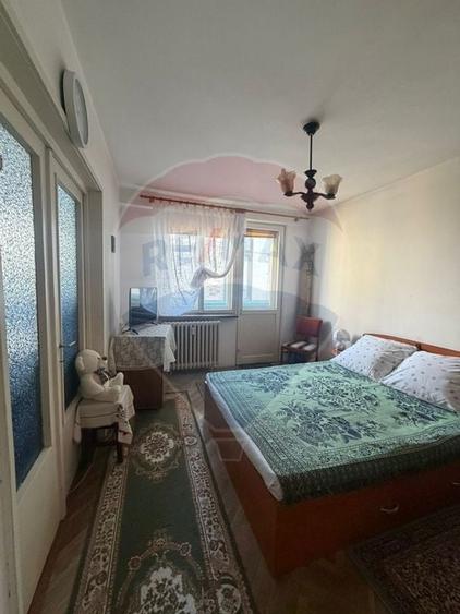 3 decomandate, 2/4, 3 balcoane, comision zero - 4